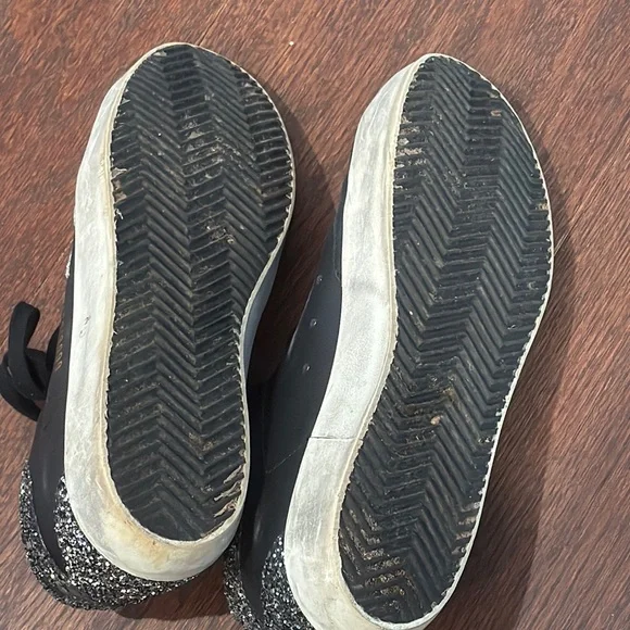 Golden Goose Women’s Black Sneakers with Silver Star Size 37/7 - Picture 5 of 5